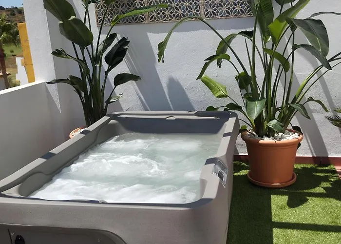 L'envoutement Andalou, A La Cala De Mijas, Jacuzzi Prive Chauffe *